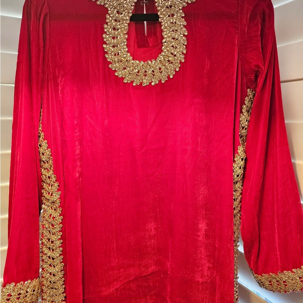 Red Women's Embellished Velvet Top
